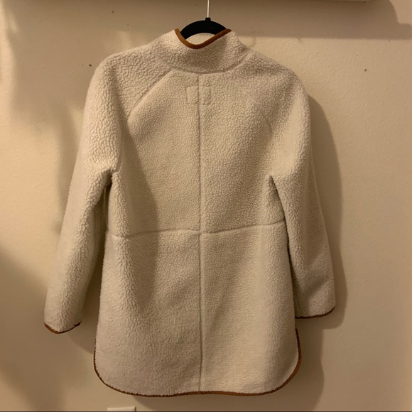 Old Navy - Teddy coat - Picture 2 of 3
